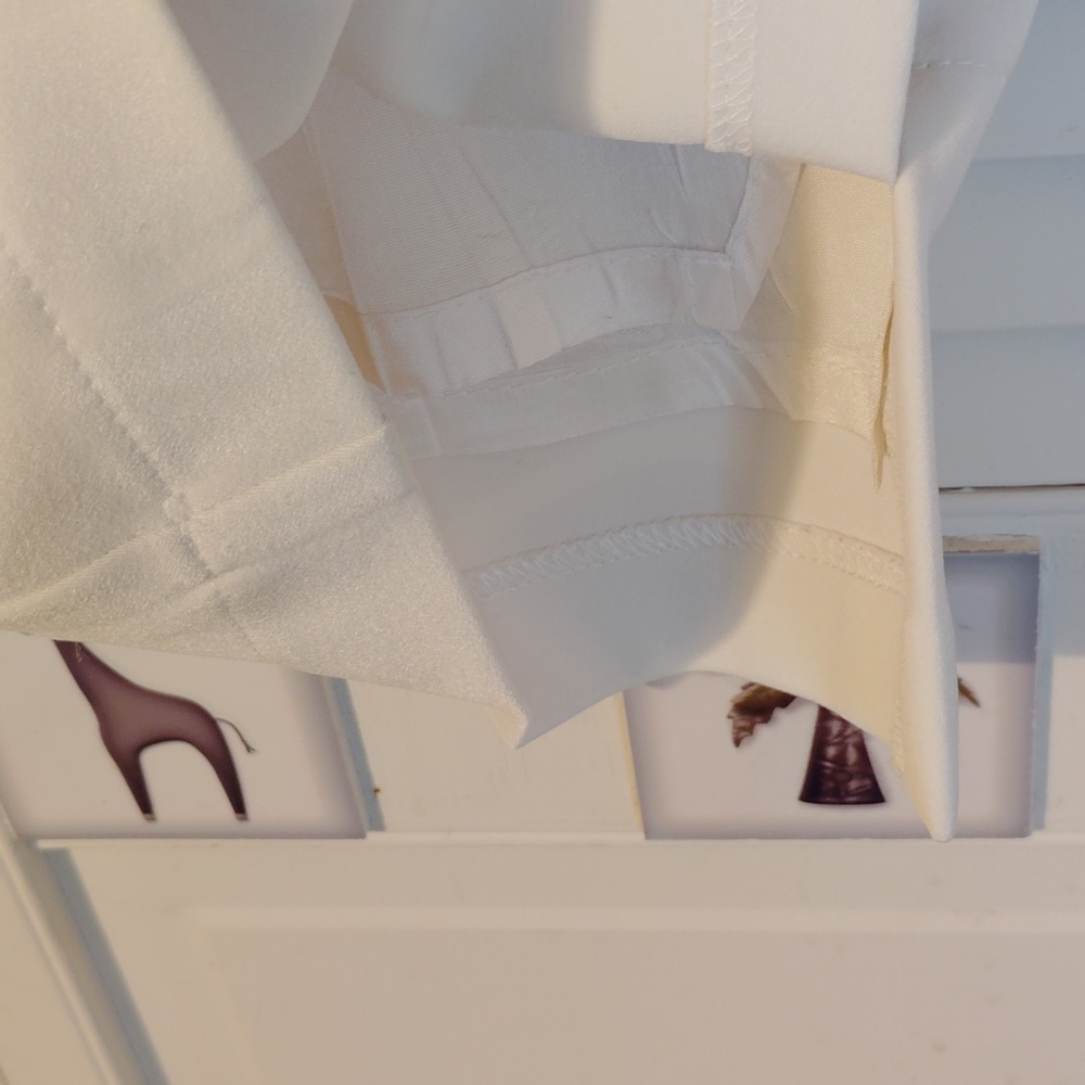 White House Black Market  Off-White Cropped Women's Pants - Picture 4 of 7